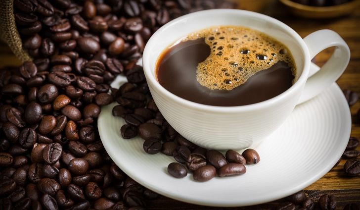 Café previne doenças cardíacas, diabete, é bom para o fígado: veja os 6 benefícios