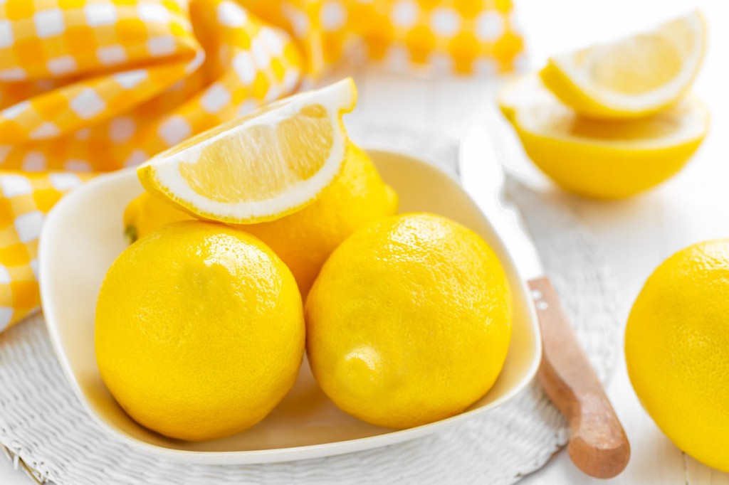 Limão faz bem para a imunidade, coração, previne pedra nos rins: 7 benefícios