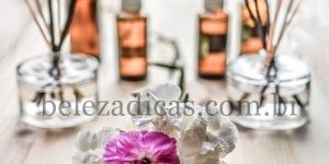 oleo de rosa para eliminar rugas e produzir colageno