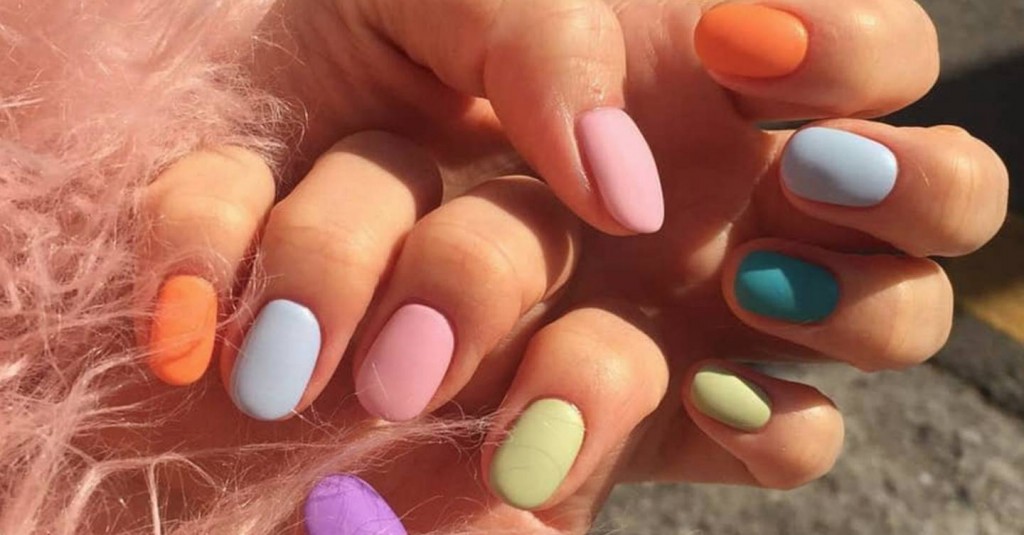 Tendências de unhas decoradas para o carnaval: como fazer e dicas