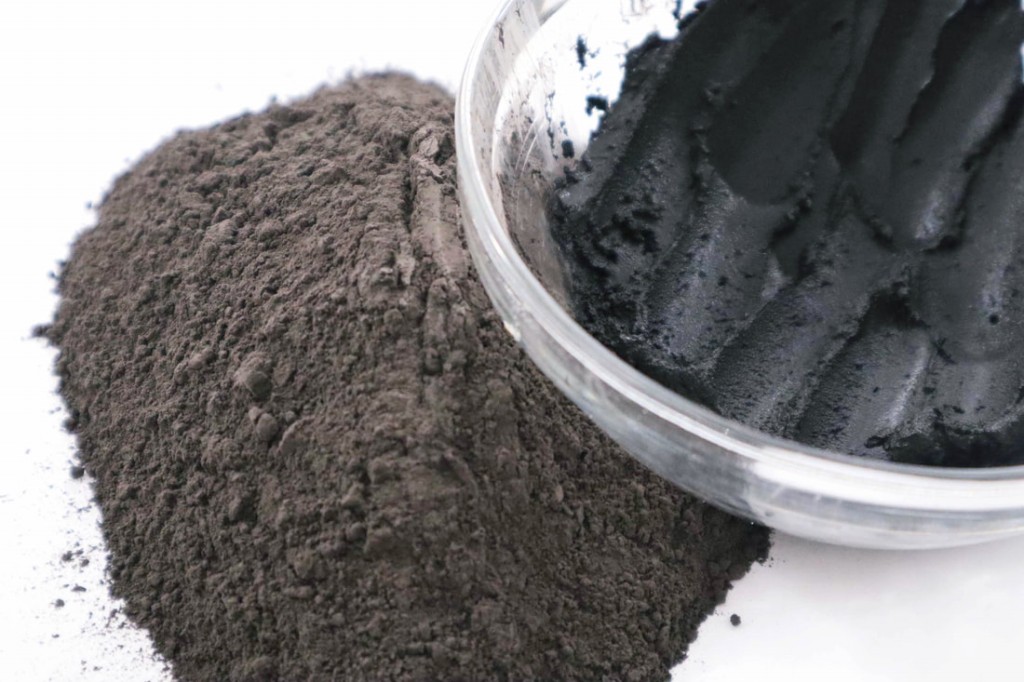 10 benefícios da argila preta para a pele e cabelo: como usar e receitas